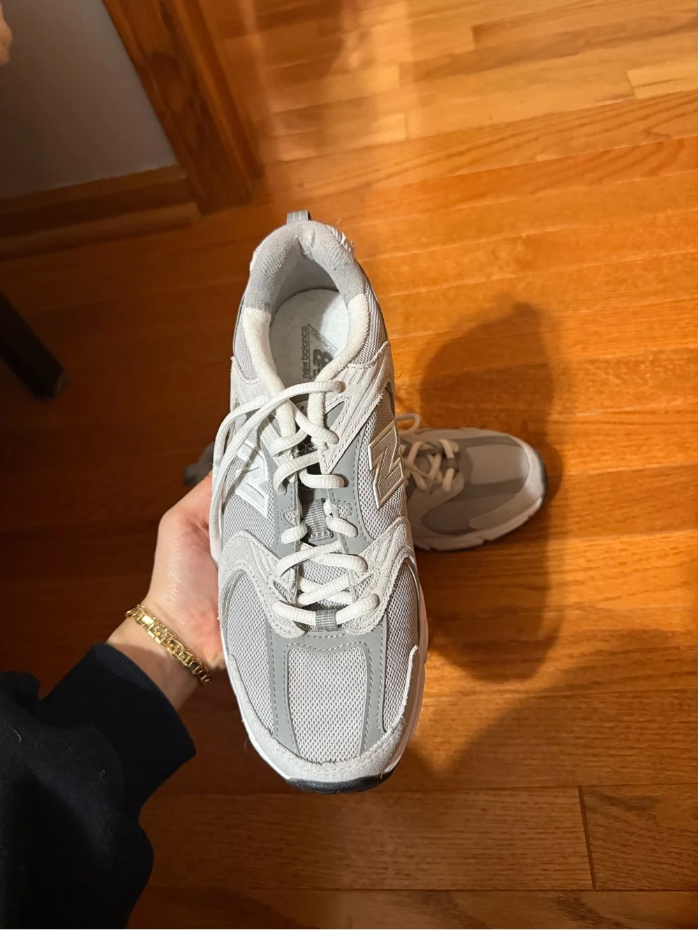 New Balance Women’s Light Gray Sneakers